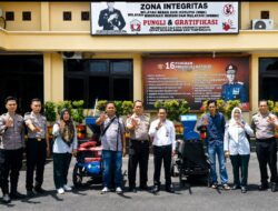 BRI BO Baturaja Salurkan Bantuan CSR Mesin Pipil Jagung kepada Kelompok Tani Binaan Polres OKU Selatan, Dukung Produktivitas Pertanian Masyarak